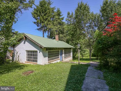 1500 W Washington St, Bolivar, WV 25425 - photo 3