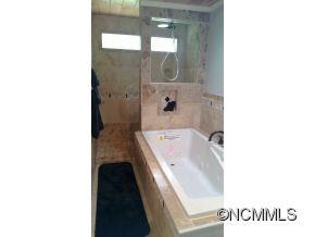 99 Le An Hurst Rd, Asheville, NC 28803 - photo 6