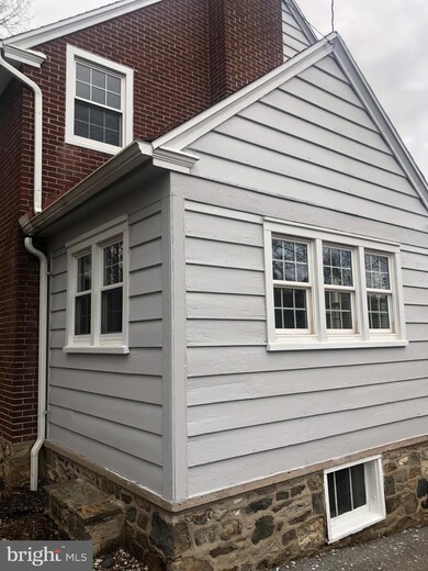 716 Warren St, Reading, PA 19601 - photo 6