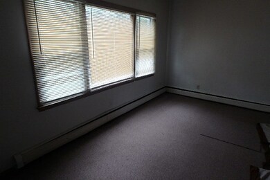 1418 Washington St, Waukegan, IL 60085 - photo 3