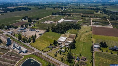 9205 River Rd NE, Salem, OR 97303 - photo 5