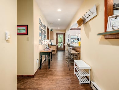 004_f2442e3_i 721 Natchez 052