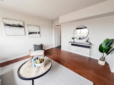 1444 Walnut St, Berkeley, CA 94709 - photo 6