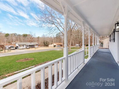 4306 Freeport Dr, Gastonia, NC 28052 - photo 5