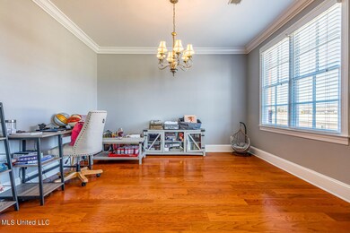 225471_6-snapsold-screen-3345-pettingill