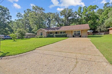 526 Norma St, Nacogdoches, TX 75965 - photo 2