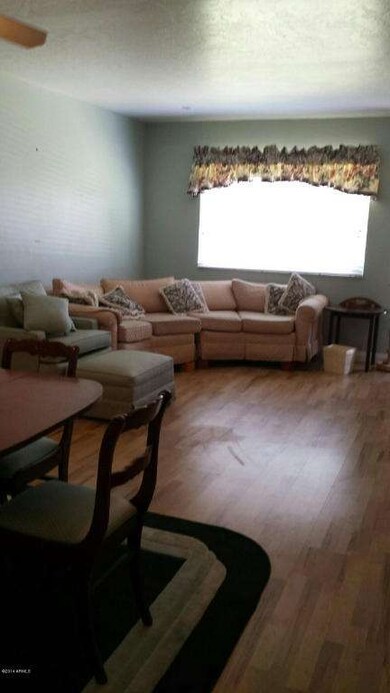 13671 N Garden Court Dr unit 15C, Sun City, AZ 85351 - photo 3