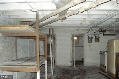 unlisted-address, Baltimore, MD 21215 - photo 5