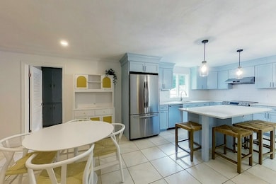 12 Fesser Ave, Bristol, RI 02809 - photo 4