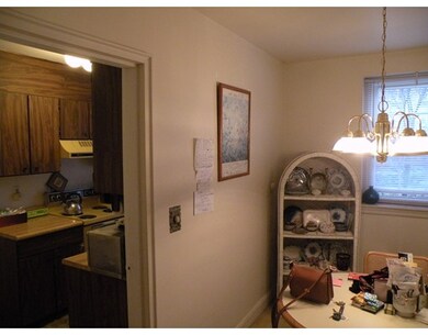 29 Englewood Ave unit 4, Brookline, MA 02445 - photo 3