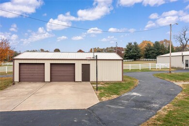 110 Old Collinsville Rd, Caseyville, IL 62232 - photo 4