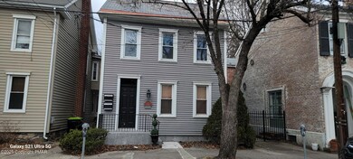 802 Monroe St unit 2, Stroudsburg, PA 18360 - photo 2