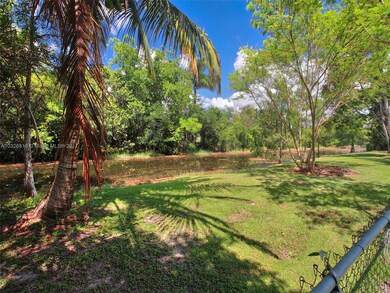 5221 SW 188th Ave, Southwest Ranches, FL 33332 - photo 7