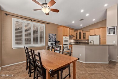 breakfast room
