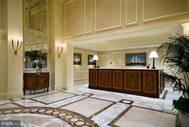 The Ritz-Carlton Residences, Baltimore, MD 21230 - photo 4