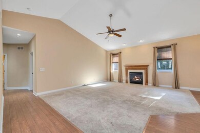 5817 Cedarview Ct, Liberty Township, OH 45044 - photo 6