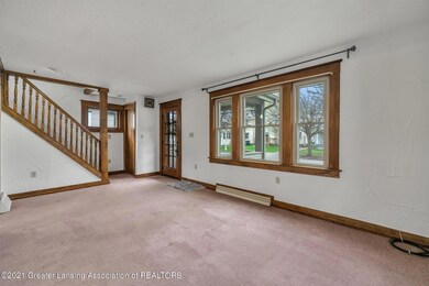 (3) MAIN FLOOR Living Room