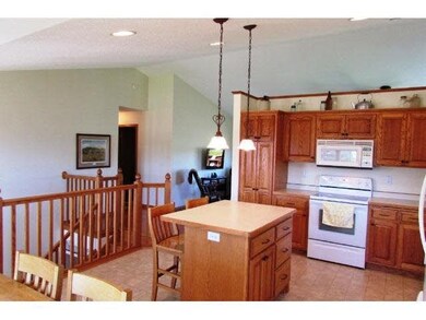 207 12th St N, Cold Spring, MN 56320 - photo 5