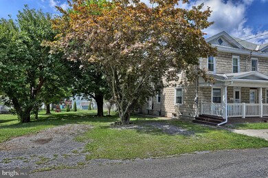 133 N Walborn Ave, Orwigsburg, PA 17961 - photo 4