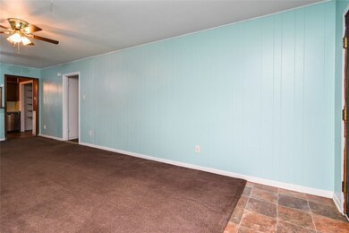 1109 Bayou Dr, Alvin, TX 77511 - photo 4