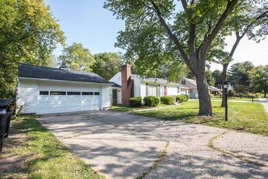 Front ouside-2