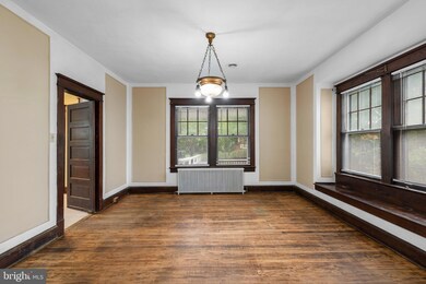 9403 Warren St, Silver Spring, MD 20910 - photo 7