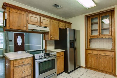 3811 Elizabeth St, Texarkana, TX 75503 - photo 5