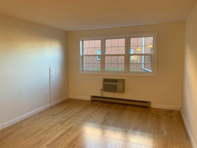 2 Old Colony Ln unit 3, Arlington, MA 02476 - photo 5