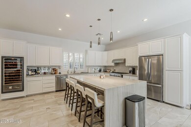 004_Kitchen