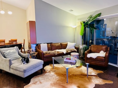 1389 E Evergreen Dr unit 8, Palatine, IL 60074 - photo 3