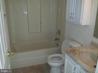 136 N Place Ln unit 8, Strasburg, VA 22657 - photo 7