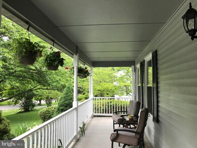 6311 Woodcrest Dr, Dunkirk, MD 20754 - photo 3