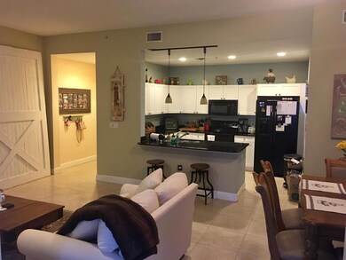 3940 N Flagler Dr unit 205, West Palm Beach, FL 33407 - photo 5