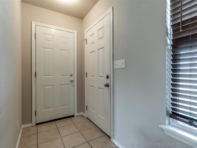 9313 S 255th East Ave, Broken Arrow, OK 74014 - photo 5