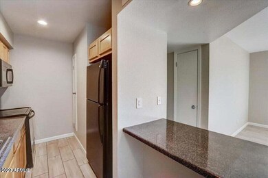 1130 E Butler Dr unit C6, Phoenix, AZ 85020 - photo 6