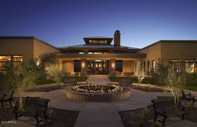 CLUB HOUSE