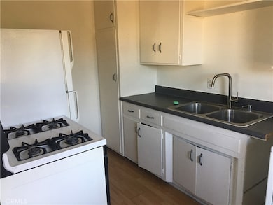 680 W 18th St unit D, Costa Mesa, CA 92627 - photo 5