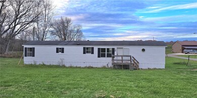 650 Main St, Gratiot, OH 43740 - photo 2