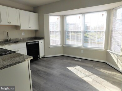 5785 Indian Cedar Ct, Frederick, MD 21703 - photo 4