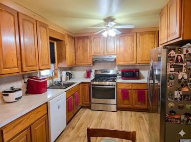 3674 Campbell Dr, Torrington, WY 82240 - photo 4