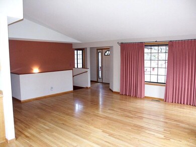 1275 NW Quincy Ave, Bend, OR 97701 - photo 7