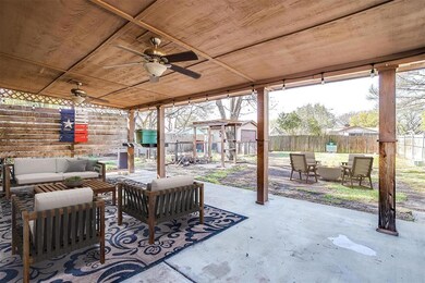 Huge Covered Back Patio