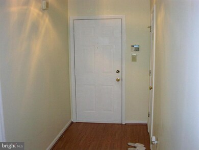 121 Timberbrook Ln unit T3, Gaithersburg, MD 20878 - photo 2