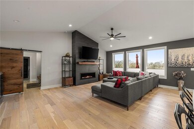 180 91st St, West Des Moines, IA 50266 - photo 4