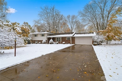 1367 Howell Rd, Beavercreek, OH 45434 - photo 5