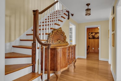 1060 Ridge Rd, Hamden, CT 06517 - photo 6