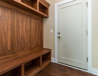 9510 Rushbrook Dr, Johnston, IA 50131 - photo 5