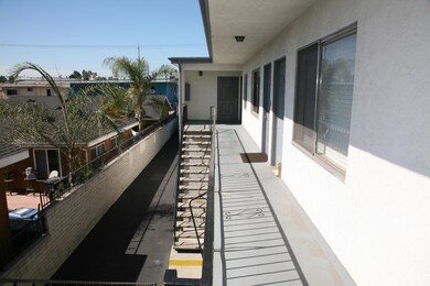 4848 St Charles Place, Los Angeles, CA 90019 - photo 7
