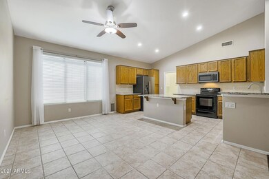 Open Kitchen
