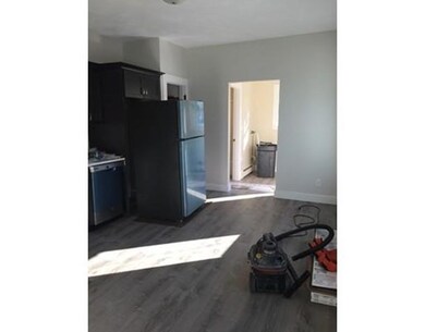 136 Summer St unit 1, Waltham, MA 02452 - photo 7